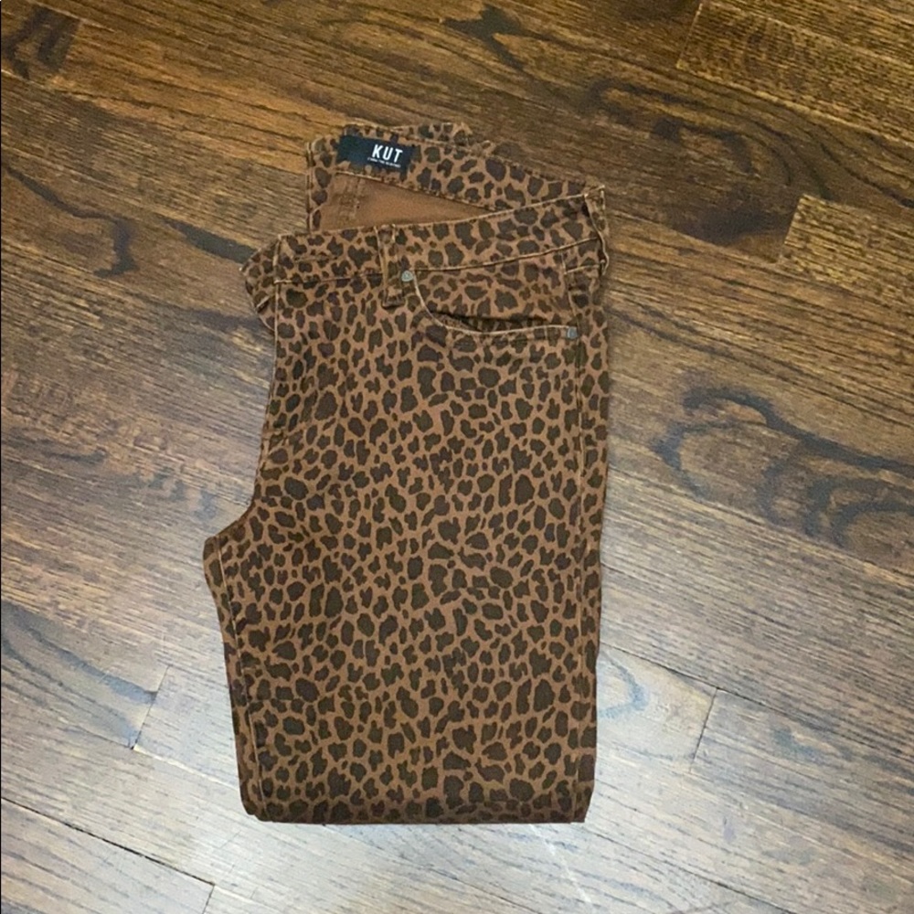 Leopard Jeans